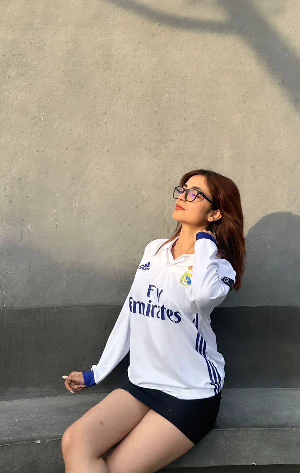 Cristiano Ronaldo 2016-17 Home Full Sleeve Collar Jersey